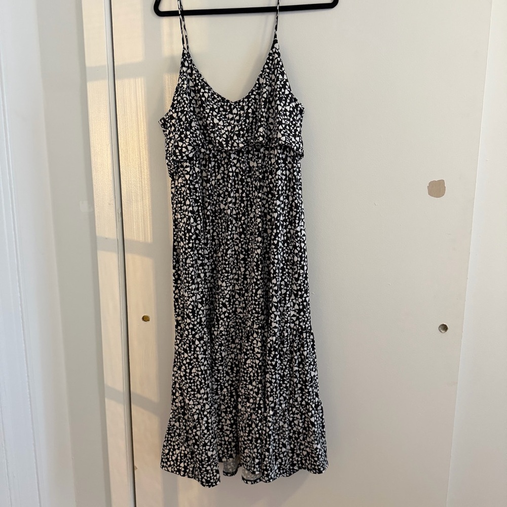 Melrose and Market Black and White Floral Maxi Dress